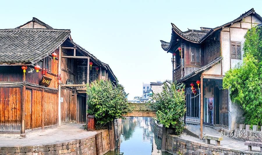 逃离地下古寺庙